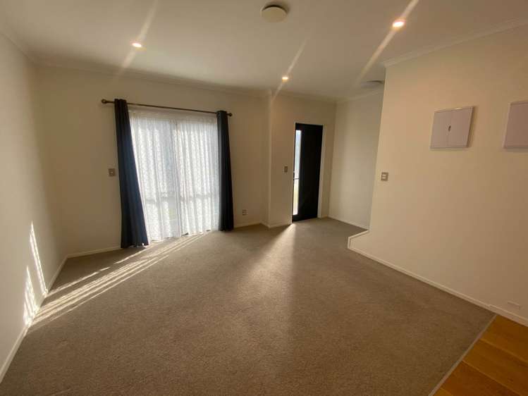 24 Mahalo Avenue Wiri_10