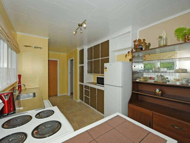 10 Parkway Wainuiomata_8