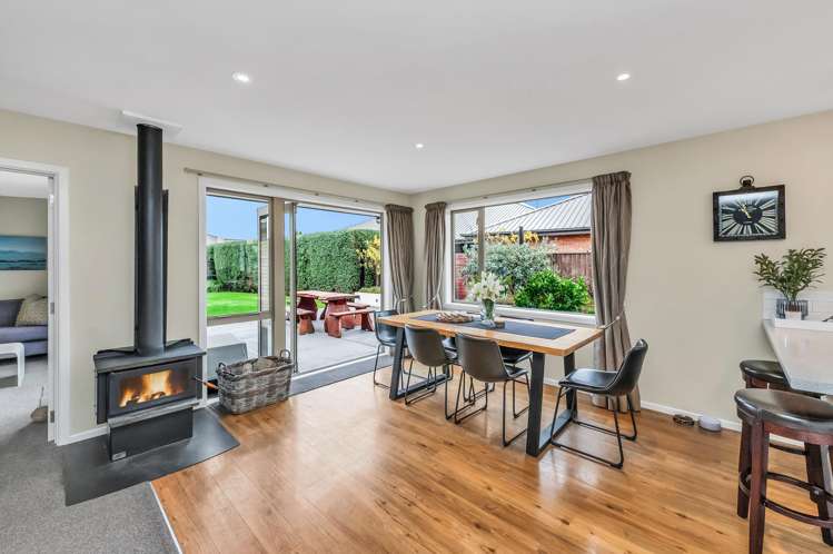 61 Manse Road_5