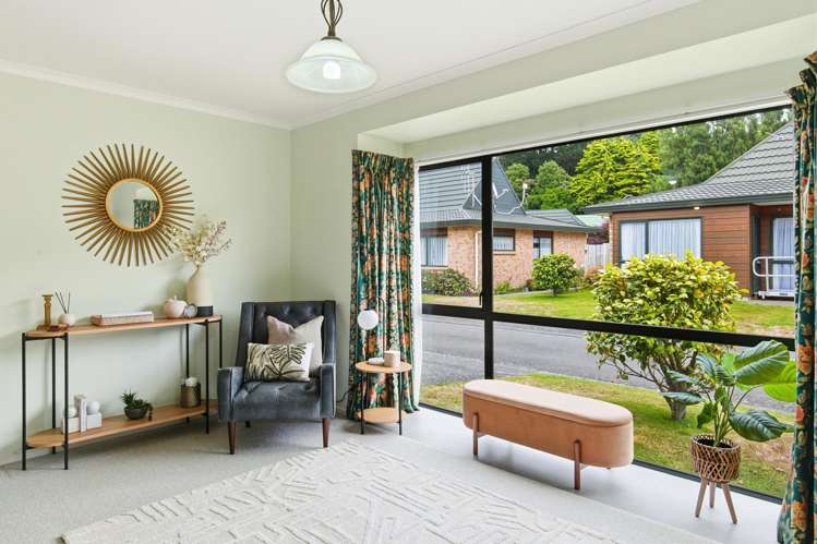 33/42 Main Road Tawa_3