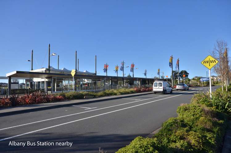 10E/60 Mason Road Oteha_18