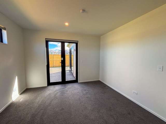 25 Estival Drive 11103_3
