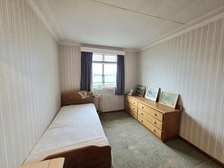 2 Avon Street South Hill_13