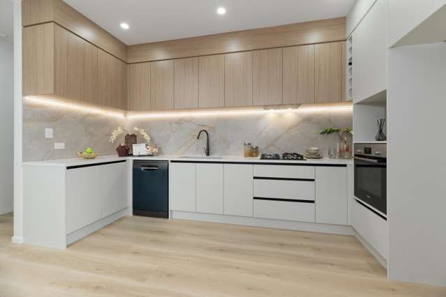 12E Karo Place Glendene_2