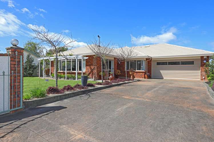 59 Whiting Crescent Greenmeadows_18