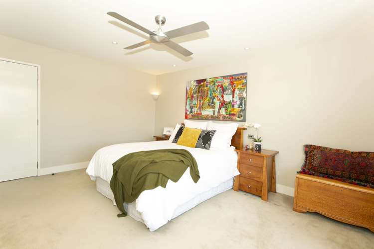 51 Farm Road Allenton_21