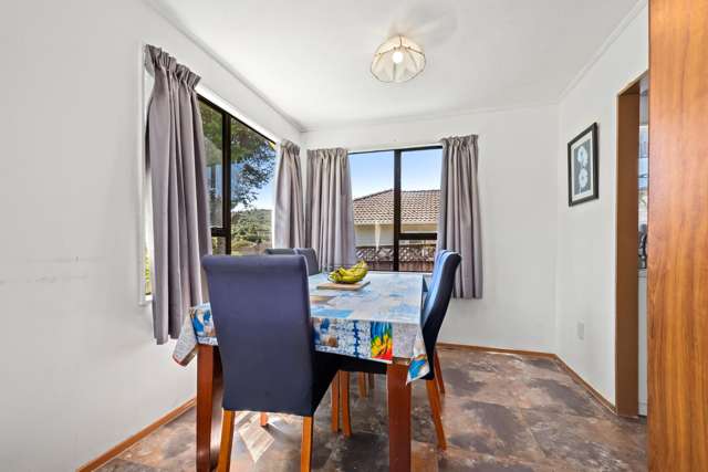 2 Bogle Grove Stokes Valley_3