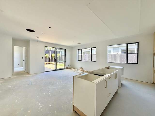 19 Tukutata Crescent Milldale_2