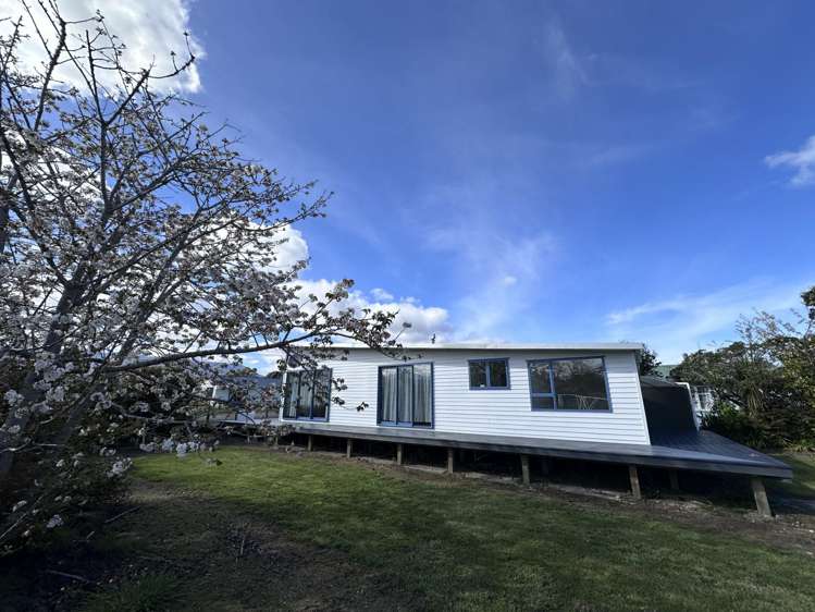 49 Wharf Road Karamea_18