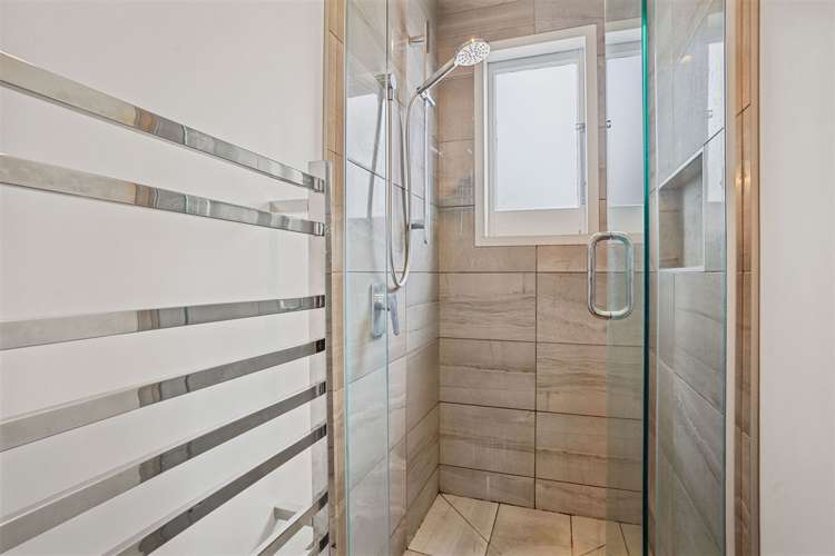 1 Farnham Place Ilam_15