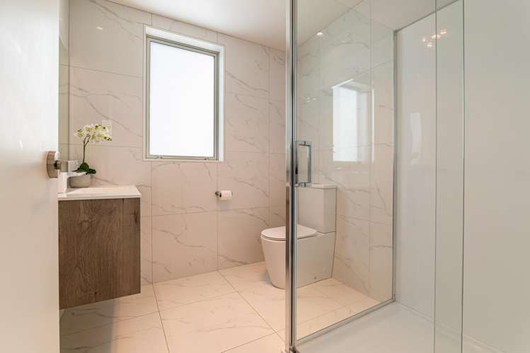 28 Bine Crescent Orewa_17