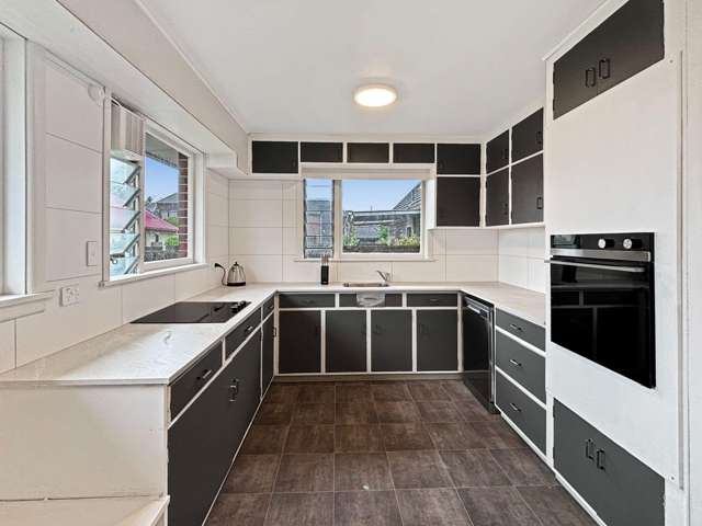 416 Memorial Avenue Burnside_1