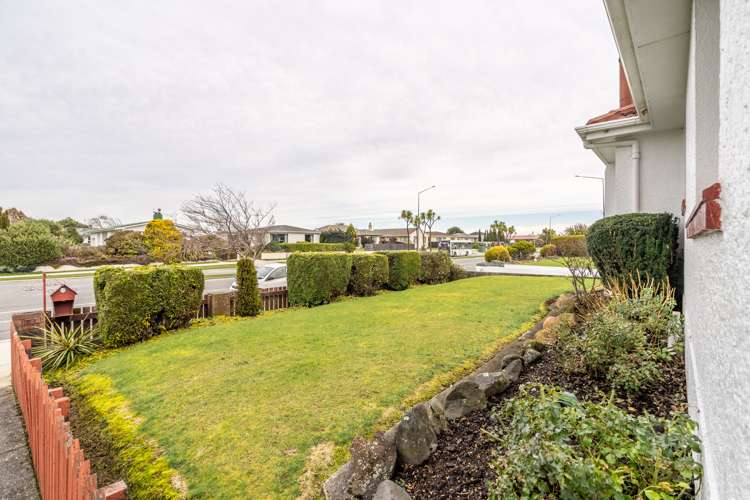 398 Saint Andrew Street Glengarry_13