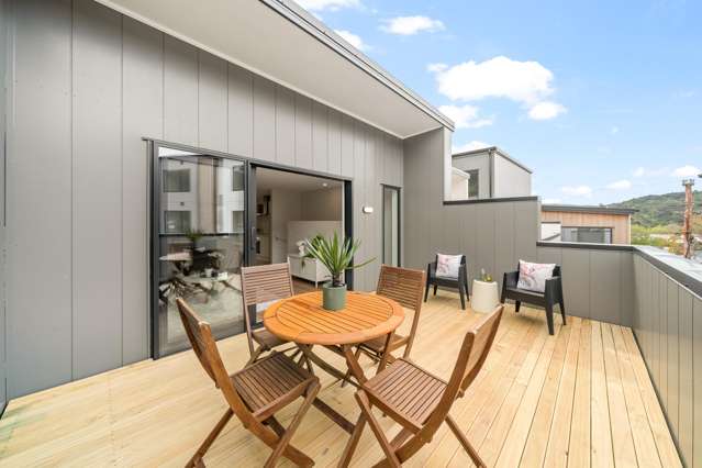 Modern, eco-friendly two and a half bedroom homes