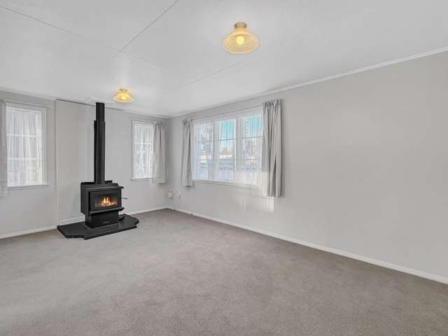 1 Churchill Street 11185_4