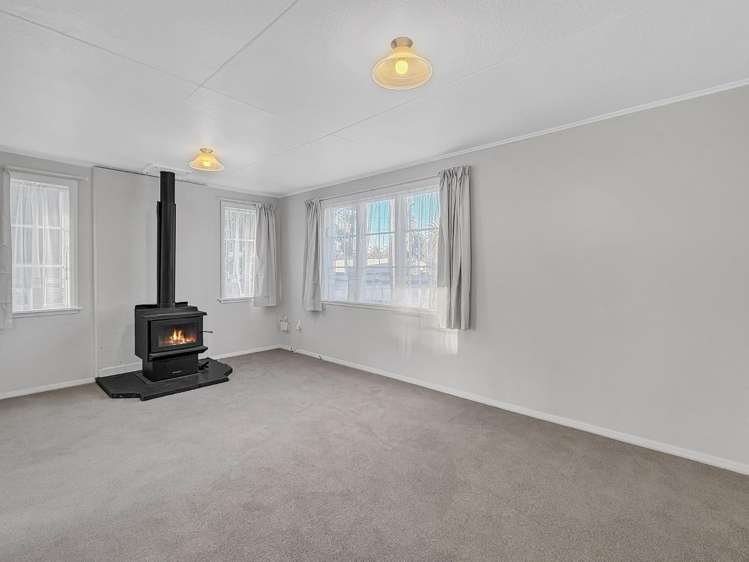 1 Churchill Street 11185_4
