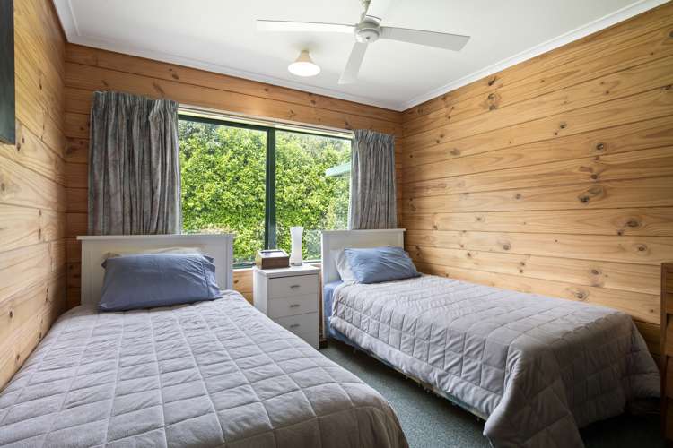 135 Kitchener Road Waiuku_12