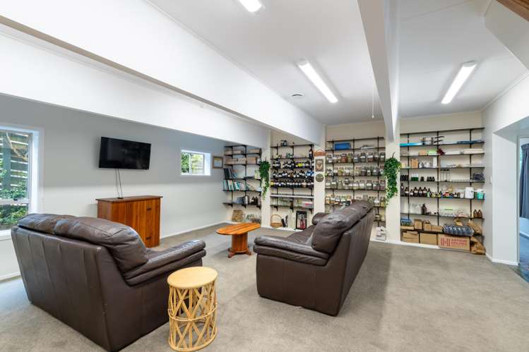 13 Chichester Drive Pinehaven_20