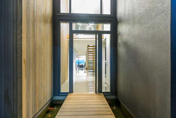 14 Shalimar Crescent Khandallah_3