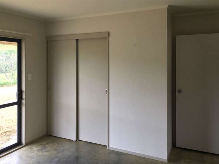 70 Churton Road Kaingaroa_12