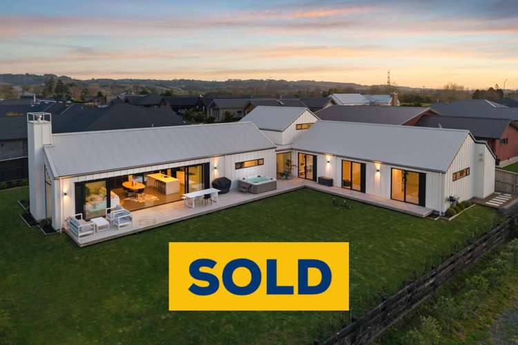 8 Benjamin Place Clevedon_0