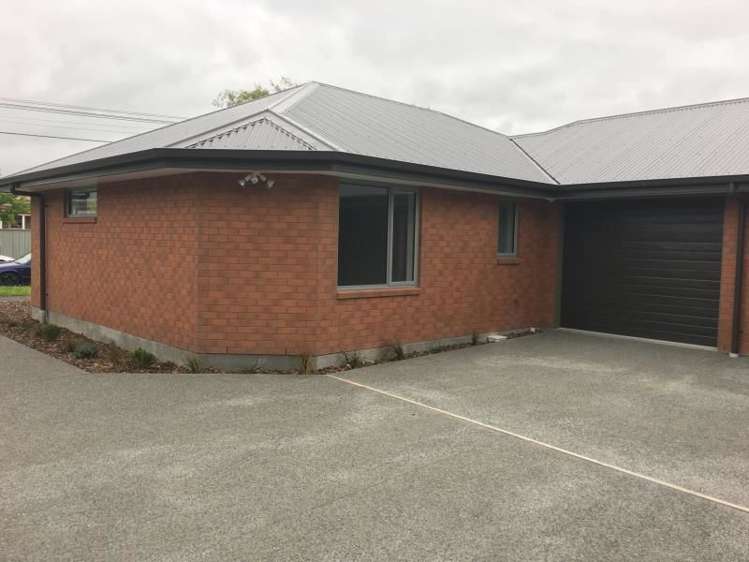 1/395 Armagh Street Linwood_2