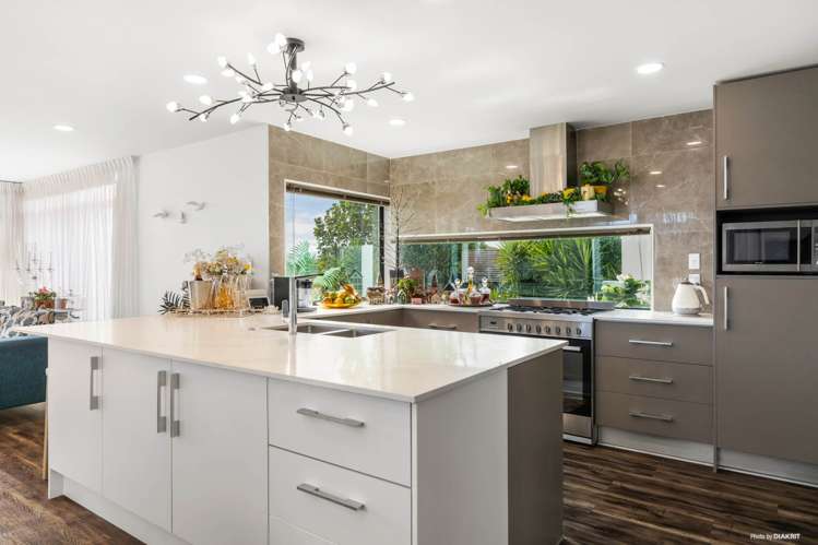 35 Columbia Crescent Beachlands_2