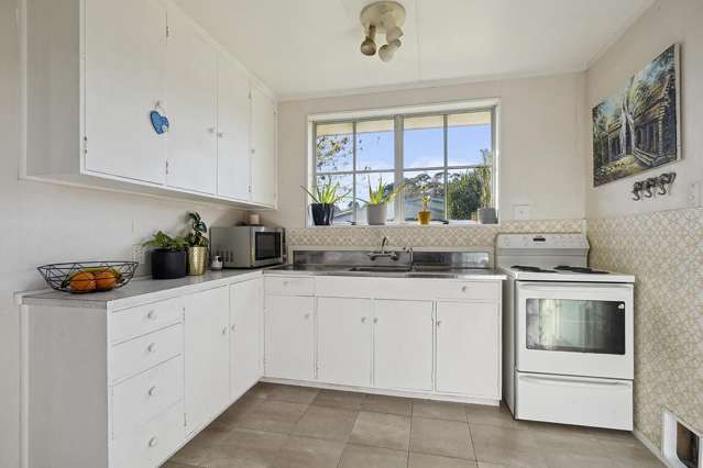 16a Lansdowne Crescent Glenview_3