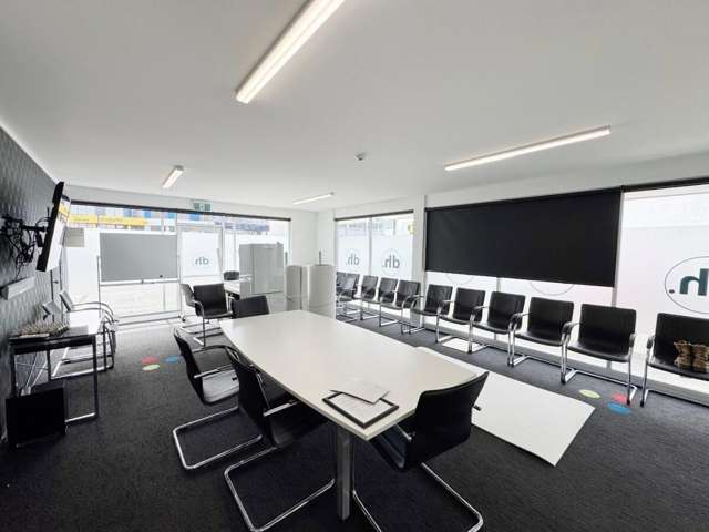 656 Tremaine Avenue Milson_2