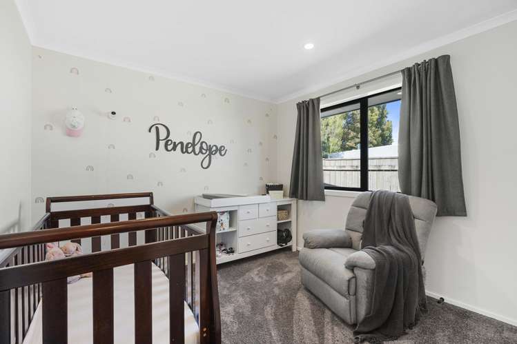 7 Angus Place Carterton_14