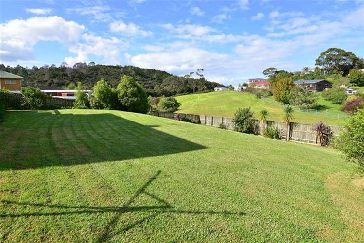 125 Roberta Crescent Orewa_18