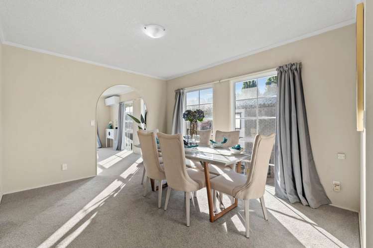 2/2/3 Ronald Macken Place Windsor Park_6