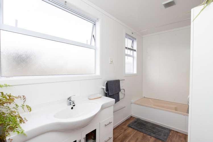 6 Stanley Street Kerepehi_11