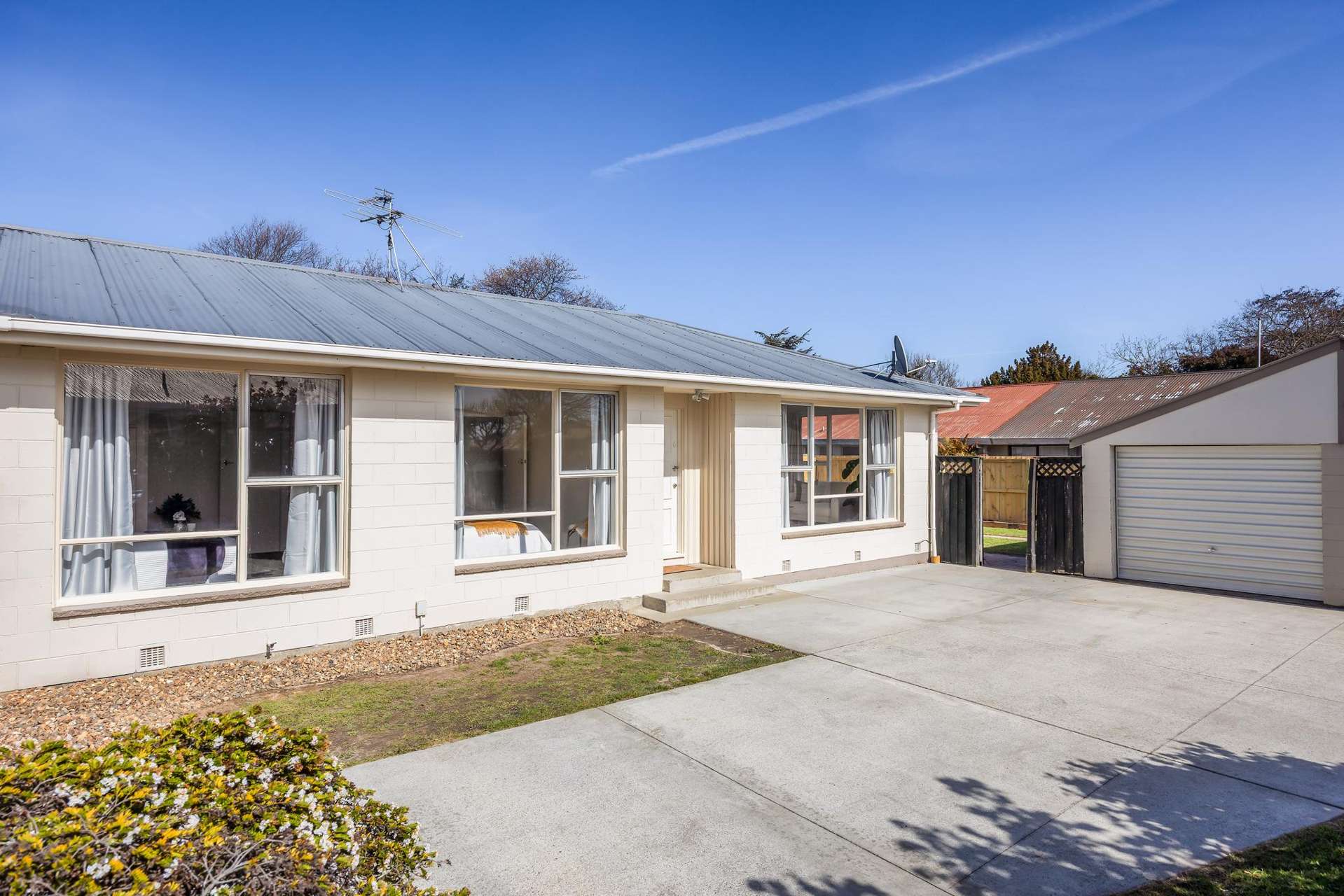 2/18 Inwoods Road Parklands_0
