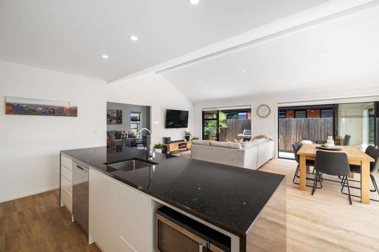 8 Roys Street Marshland_6