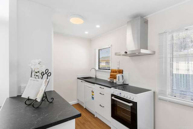 2/7 Lipscombe Avenue Papatoetoe_3