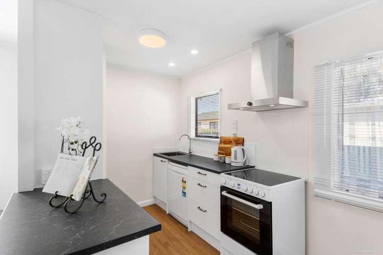 2/7 Lipscombe Avenue Papatoetoe_3