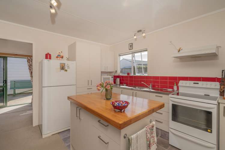 31 Whitby Avenue Whitianga_25