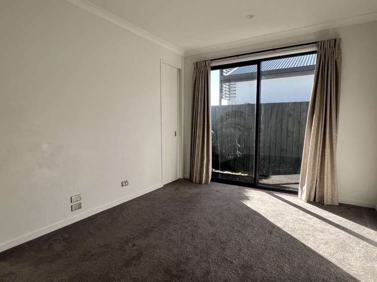 23 Skyhawk Road Wigram_5