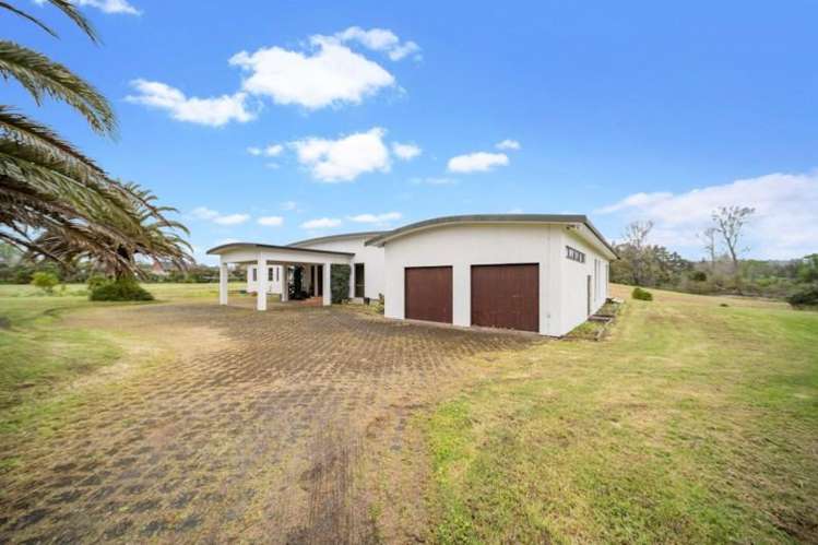 6-10 Holdens Road Henderson_16