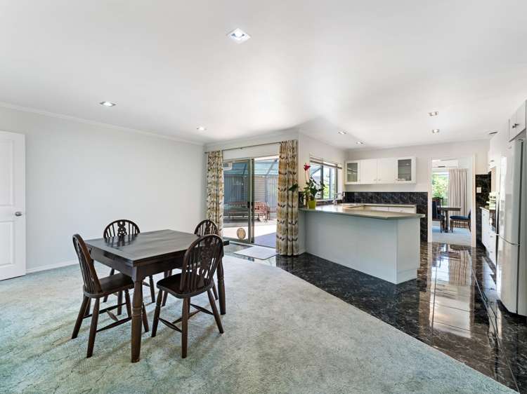 9 Trossach Place Wattle Downs_8