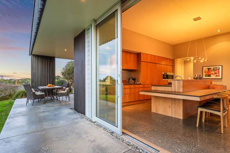 36 Kanuka Road Sandspit_17