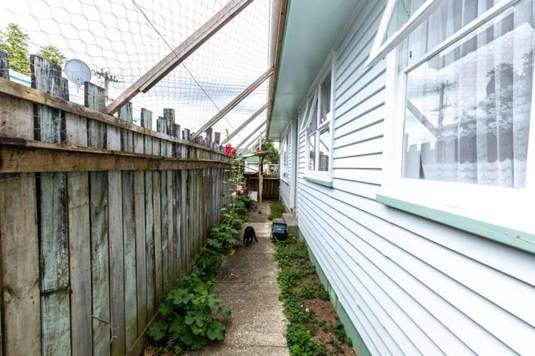 17 Station Road Paeroa_25