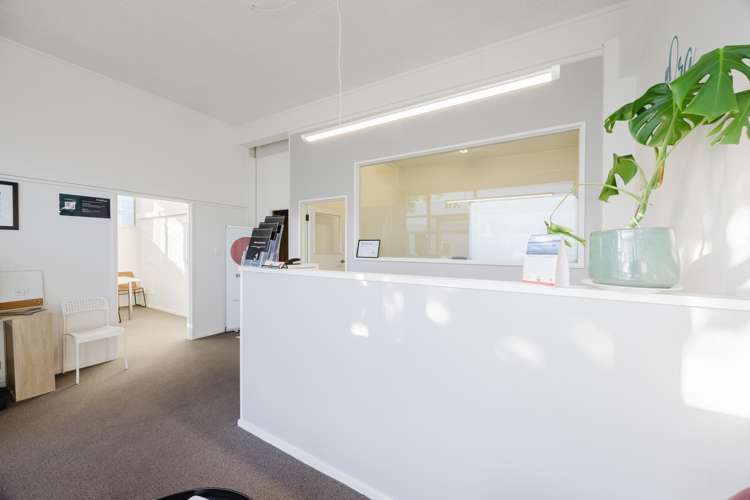 117E Avenue Road East Hastings_2