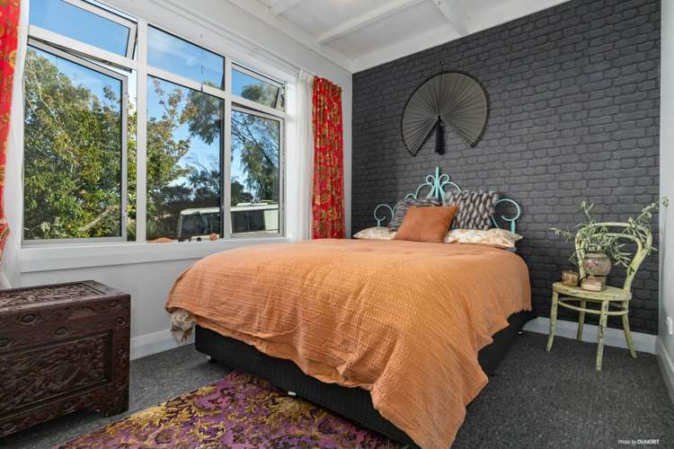 348 Gleeson Road Pollok_14