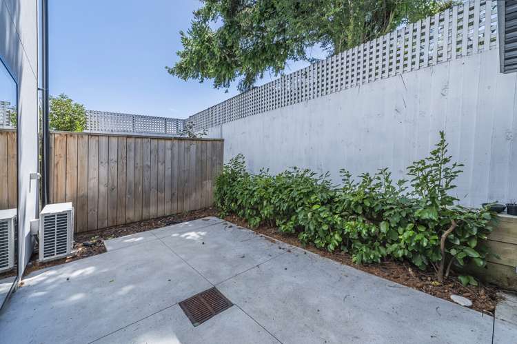 8/307 Madras Street Christchurch Central_15