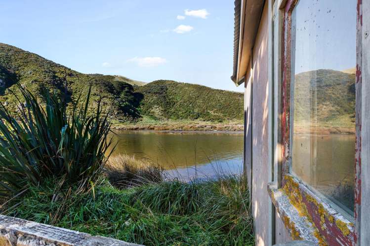 6 Estuary Street Makara_23