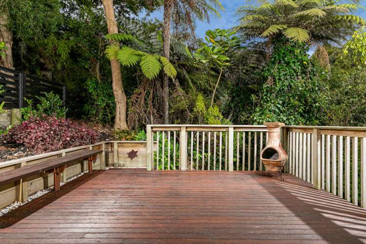 7 Springwater Vale Unsworth Heights_18