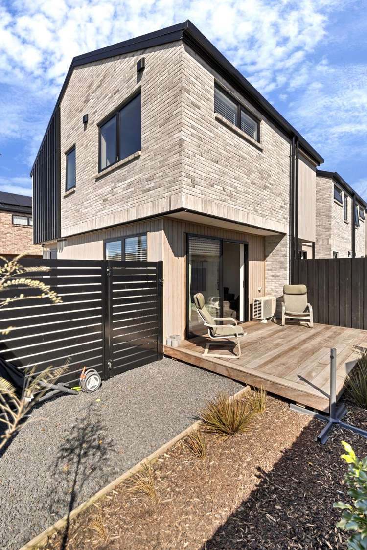 1/45 Sugden Street_1