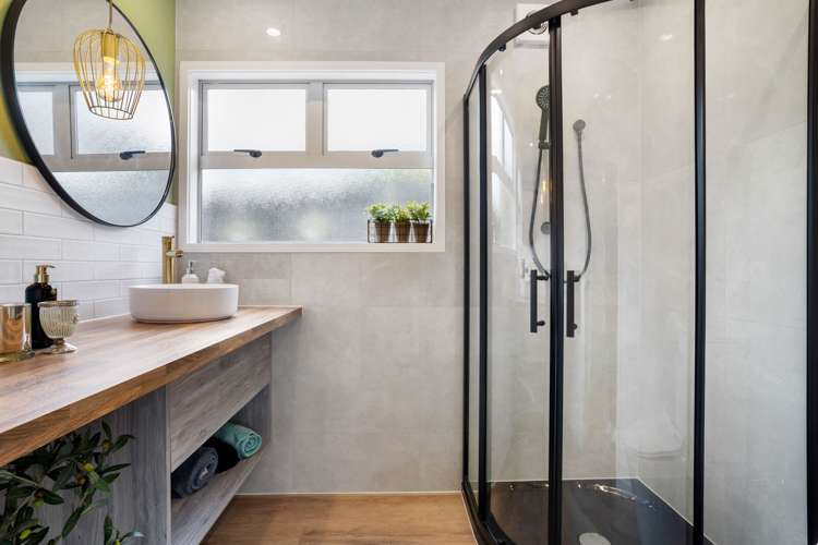 2/18 Bevyn Street Castor Bay_6